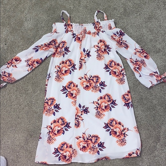WOMENS FLORAL DRESS - Picture 1 of 2